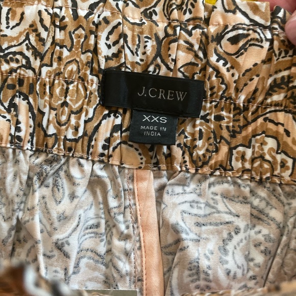 NWT - J Crew Pull-On Paisley Shorts (3.5” inseam) - Picture 5 of 9